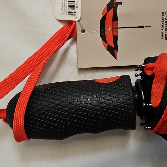 Hunter Vented Compact Dual Canopy Oversized Umbrella, Black/Red, NWT - Picture 4 of 8
